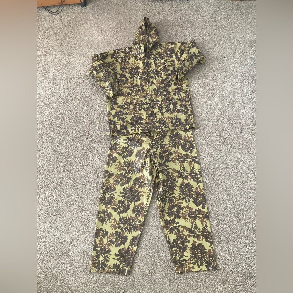 Vintage Cabelas Mens Set Jacket And Pants Waterproof Camouflage Size Large